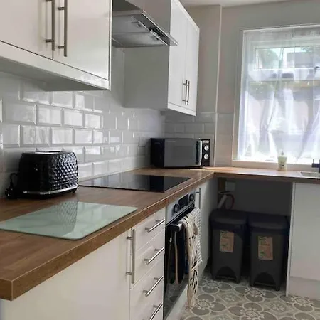 Spacious Contemporary فندق ليدز